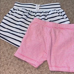 2 pairs of shorts